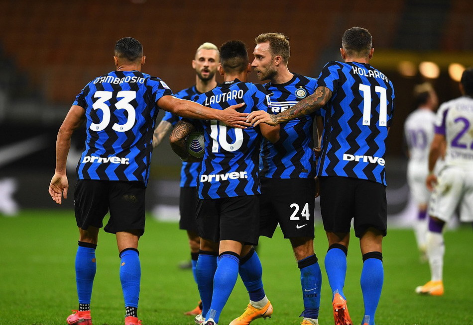  AC米兰新帅首秀惊艳征服球迷  